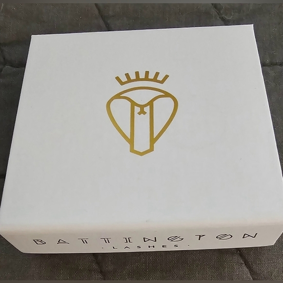 Battington Lashes/Lavana Lashes Set - Picture 4 of 8